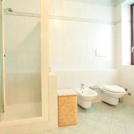 Bed & Breakfast Patrizia Casnate Con Bernate